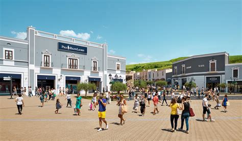 sicilia outlet village catania.